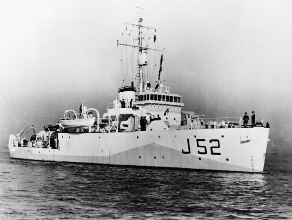 HMCS Guysborough (J 52)