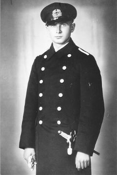 Fregattenkapitän Harro Schacht - German U-boat Commanders of WWII